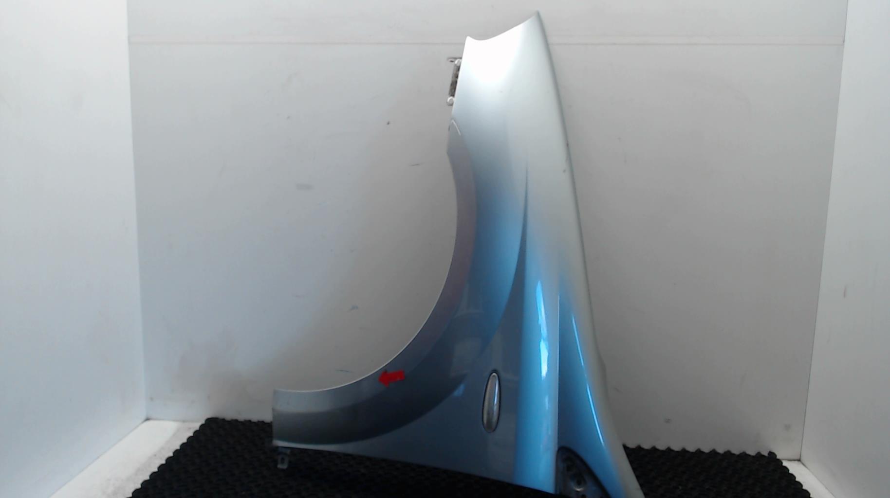 Parafango anteriore sinistro FIAT CROMA 2 PHASE 1 BREAK  - 1