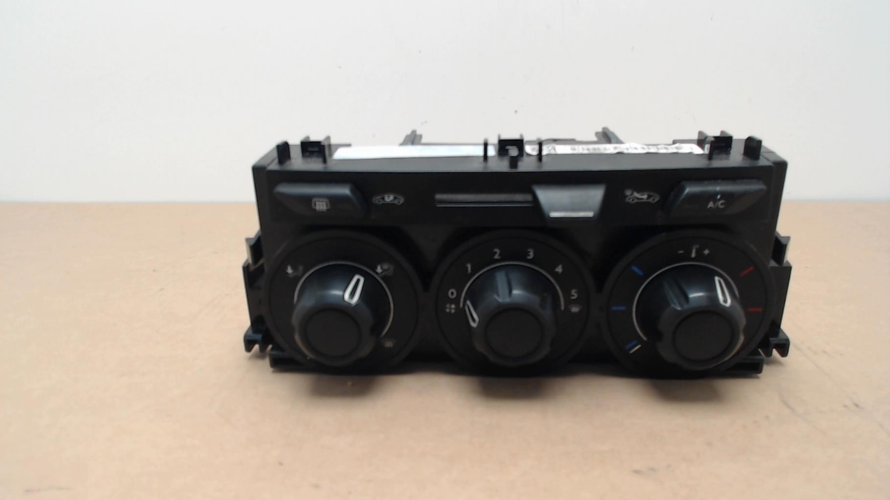 Comandi riscaldamento CITROEN C3 2 PHASE 1 Gasolina - 1