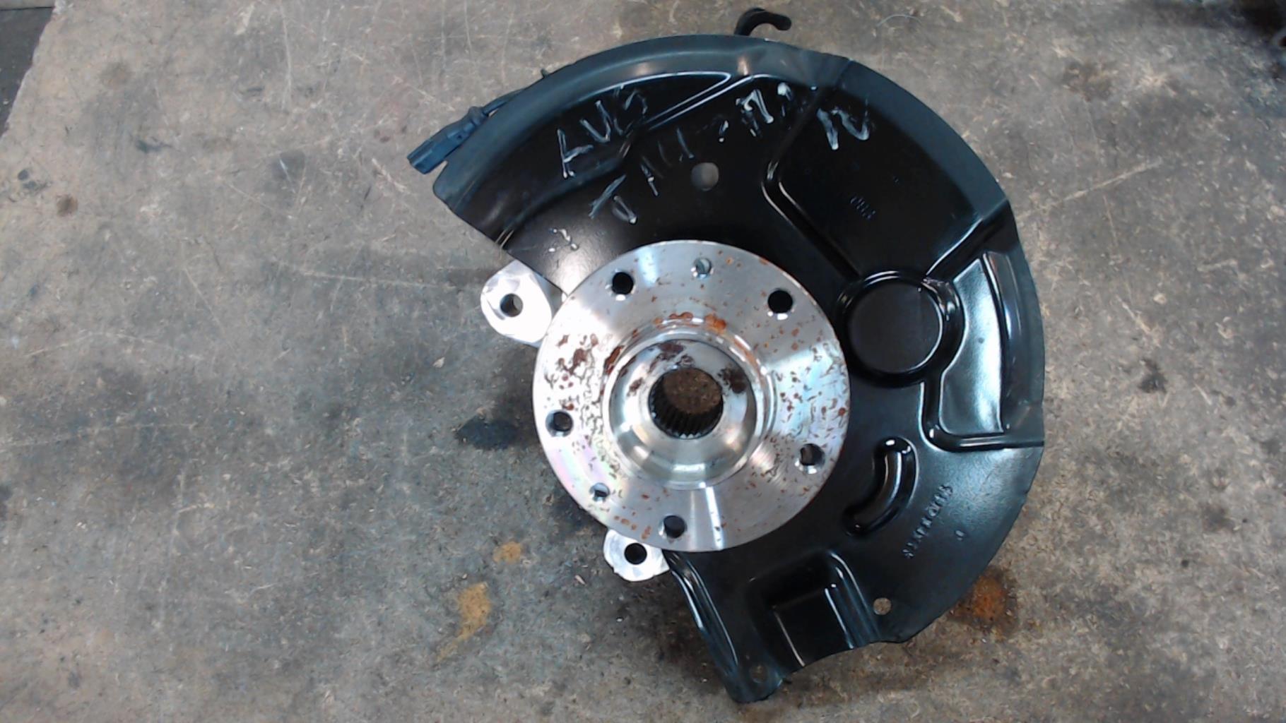 Fusee avant gauche RENAULT TALISMAN Essence - 1