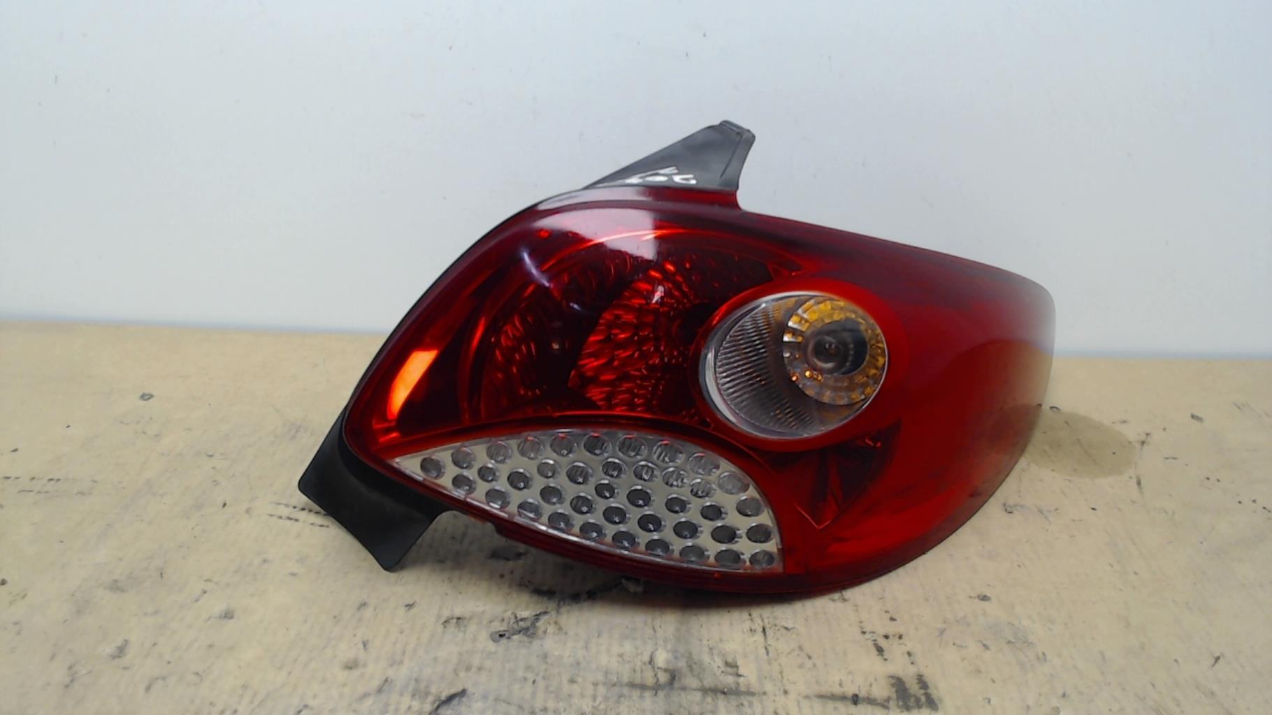 Fanale posteriore principale destro (luci) PEUGEOT 206+  - 1