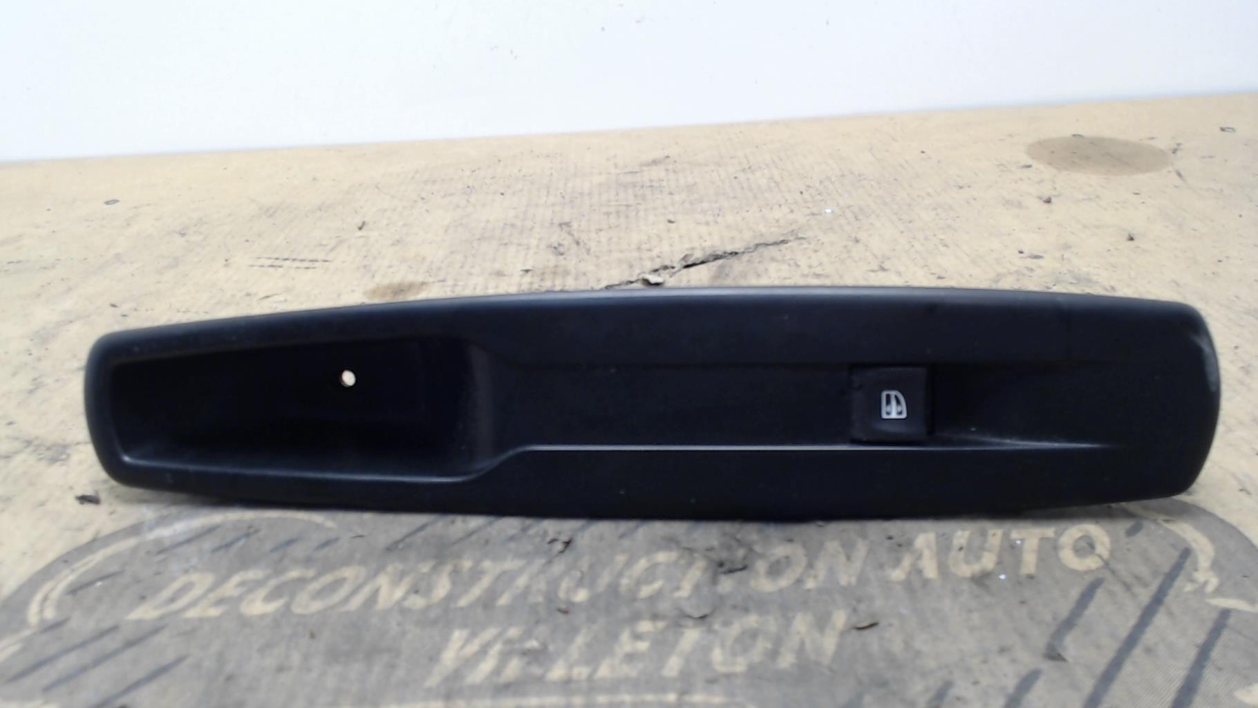 Interruttore lavacristalli anteriore destro RENAULT SCENIC 3 PHASE 2  - 1