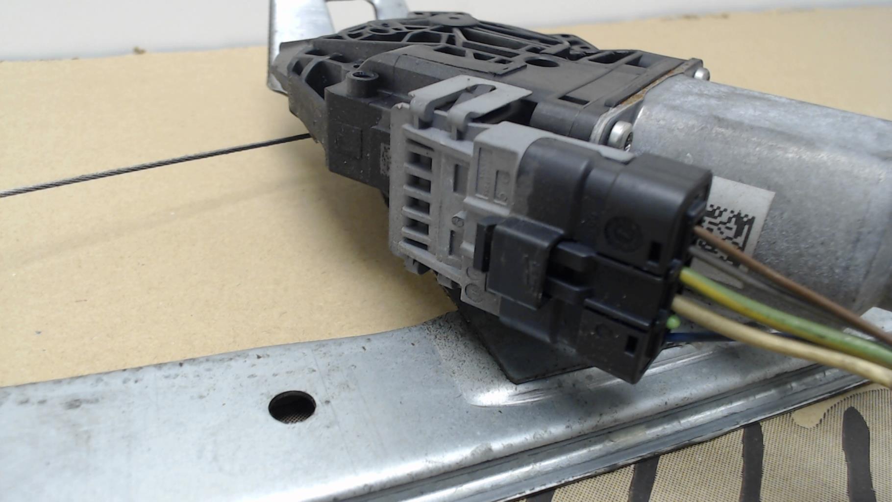 Alzacristalli elettrico posteriore sinistro CITROEN C3 2 PHASE 1  - 1