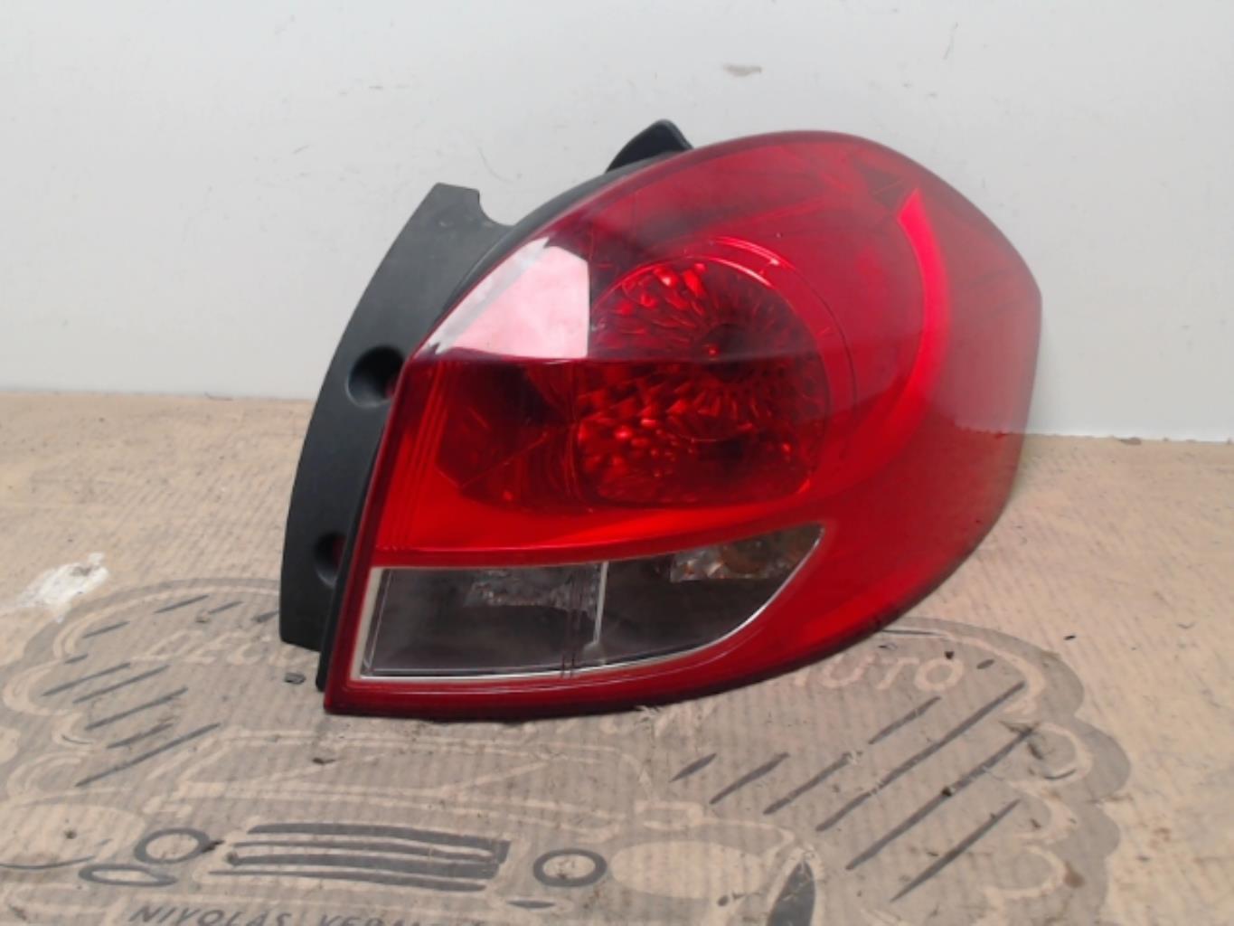 Fanale posteriore principale destro (luci) RENAULT CLIO 3 PHASE 2 BREAK  - 1