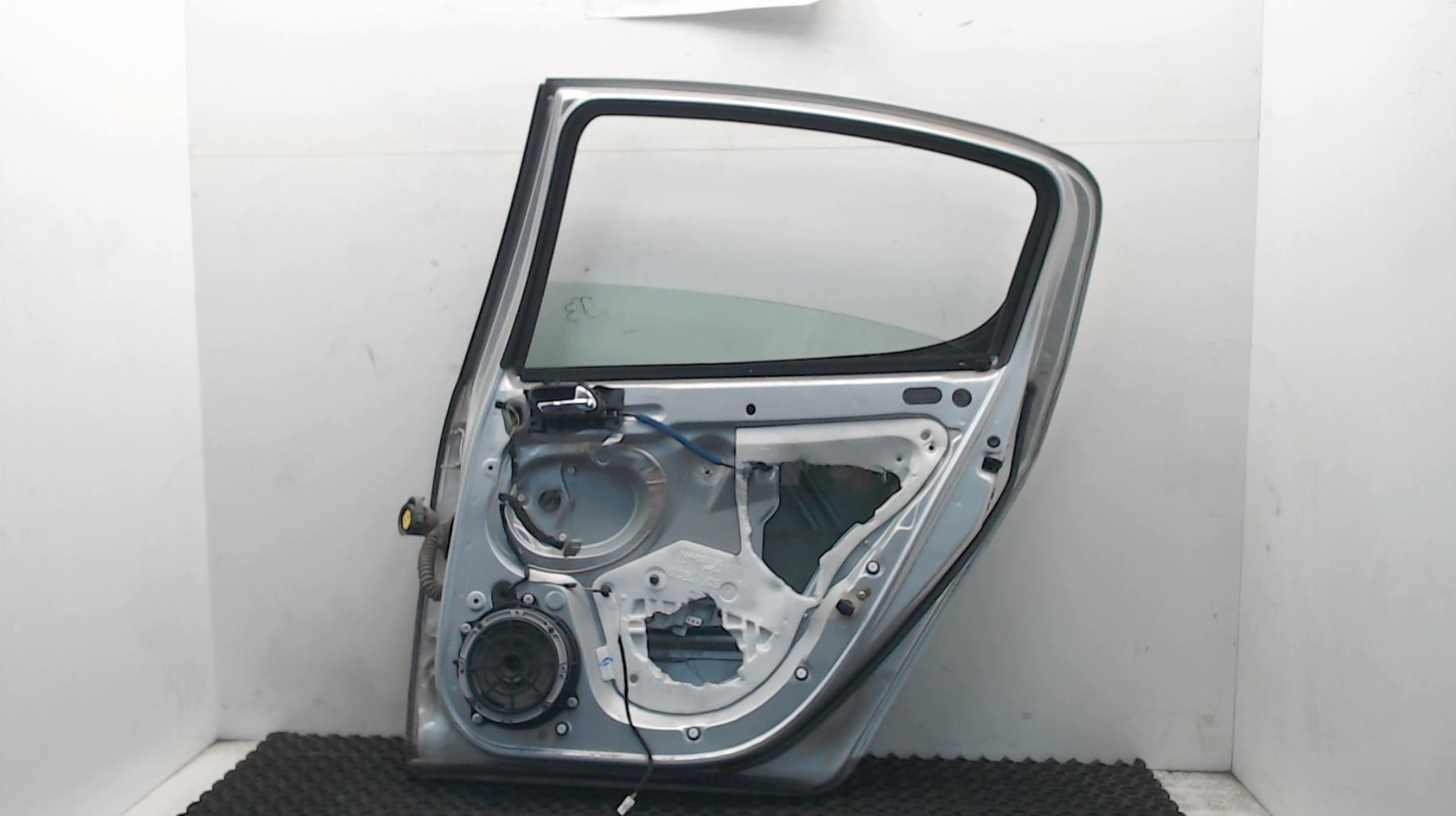 Portiera posteriore destra PEUGEOT 407 PHASE 1  - 1