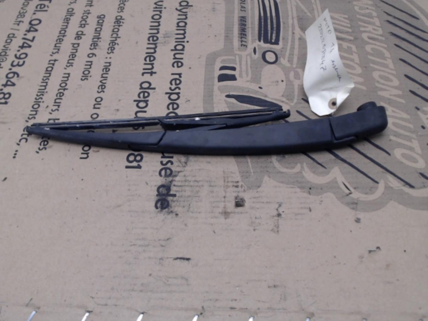 Braccio tergicristallo posteriore ALFA ROMEO MITO PHASE 1  - 1