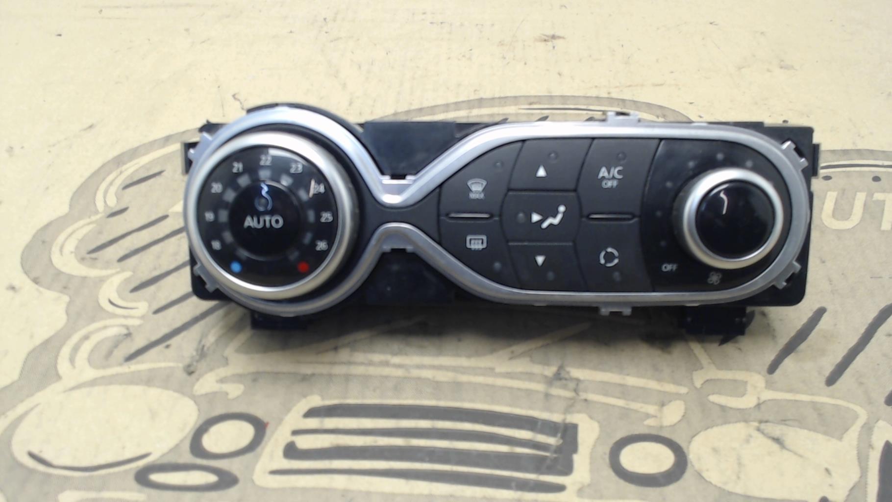 Commande chauffage RENAULT TWINGO 3 Essence - 1