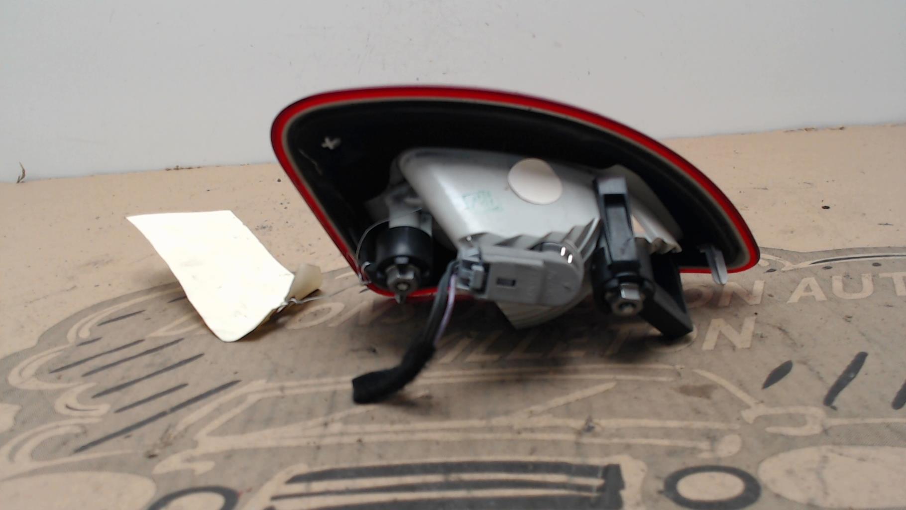 Feu arriere secondaire droit (feux) RENAULT TWINGO 2 PHASE 2 Diesel - 1