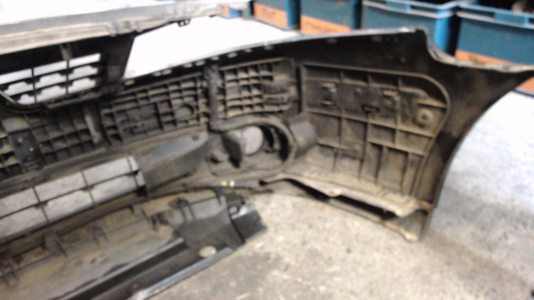 Paraurti anteriore RENAULT LAGUNA 2 PHASE 2 BREAK  - 1