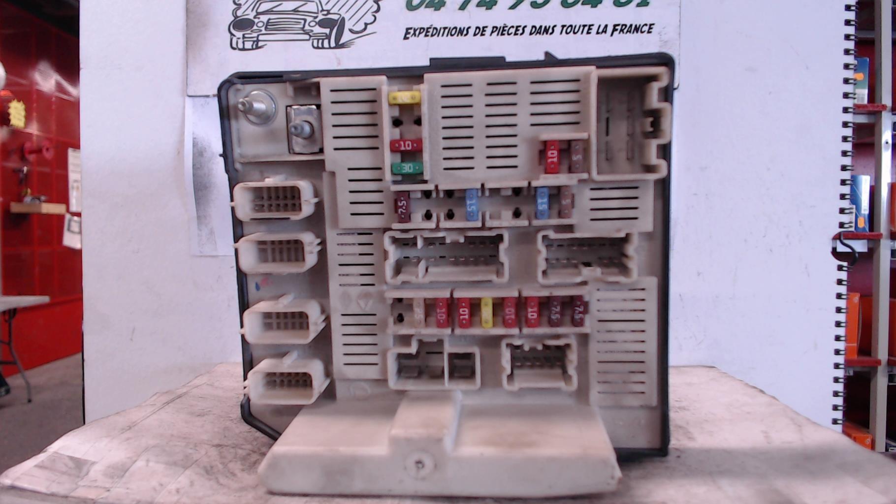 Boitier USM  RENAULT MEGANE 2 PHASE 2 Diesel - 1