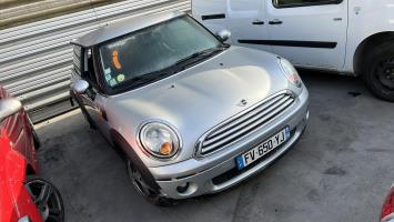 Renfort Pare-choc Avant (traverse) MINI MINI 2 R56 Phase 1 - Réf 51112757337 - Occasion