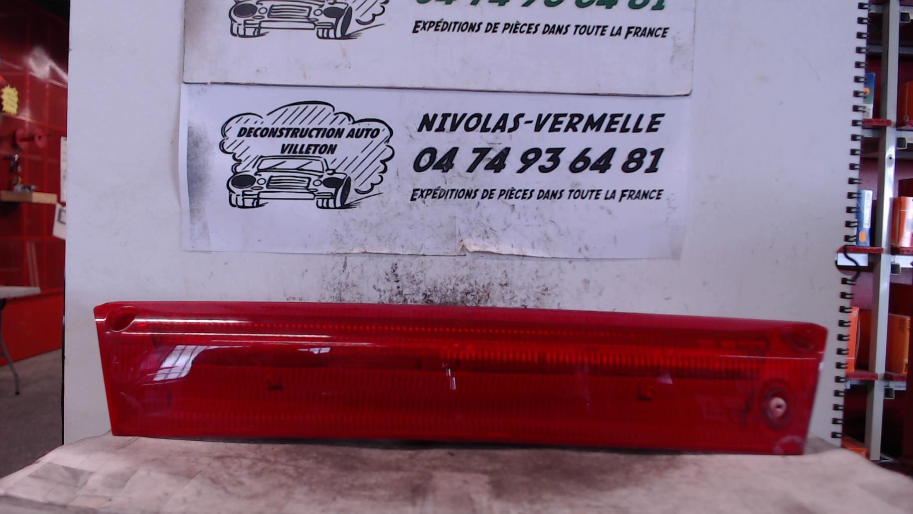 Luce stop centrale FORD FIESTA 6 PHASE 1 Diésel - 1