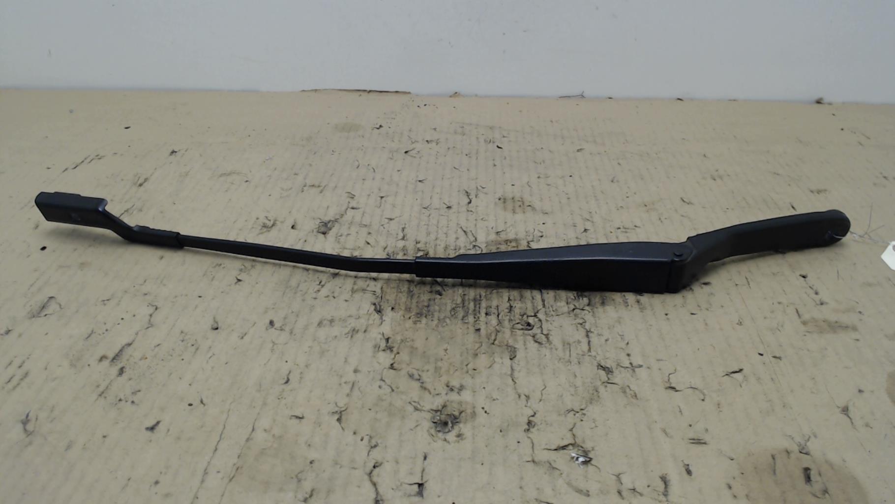 Braccio tergicristallo anteriore destro PEUGEOT 308 1 SW PHASE 1 BREAK  - 1