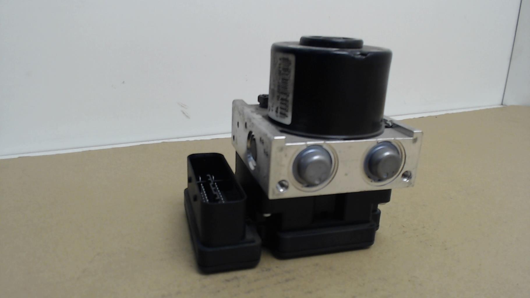 Blocco ABS (antibloccaggio freni) RENAULT TWINGO 2 PHASE 2 Gasolina - 1