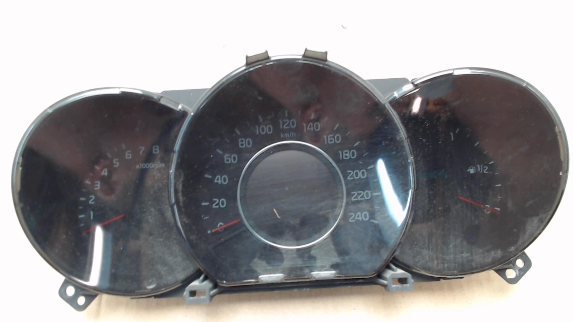 Compteur KIA CEE-D 2 PHASE 1 Essence - 1