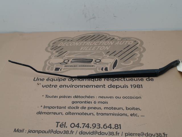 Braccio tergicristallo anteriore destro CITROEN C3 2 PHASE 1 Gasolina - 1