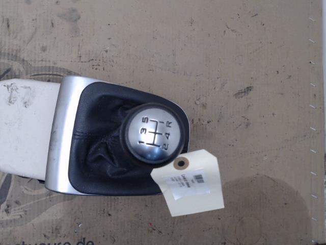Levier de vitesses CITROEN C4 2 PHASE 1 Essence - 1