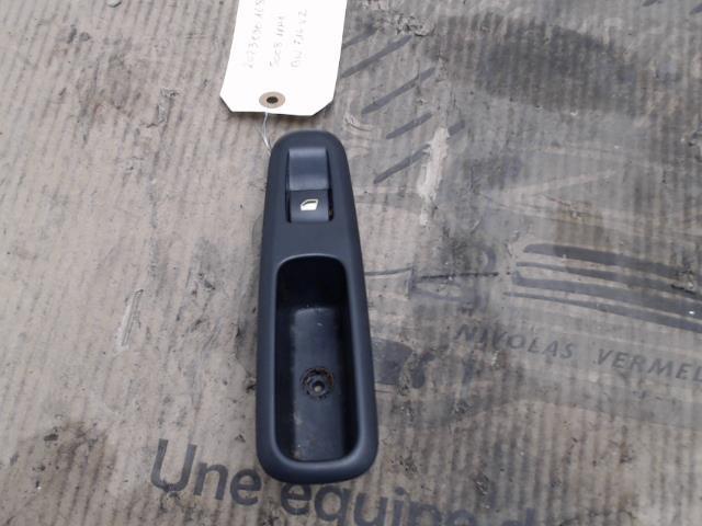 Interruttore lavacristalli posteriore destro PEUGEOT 5008 1 PHASE 1  - 1