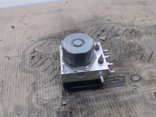 Bloc ABS (freins anti-blocage) DACIA DUSTER 1 PHASE 2 Essence - 1