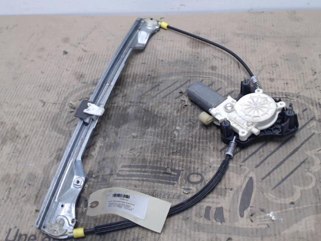 Alzacristalli elettrico anteriore destro RENAULT CLIO 2 CAMPUS PHASE 1 Diésel - 1