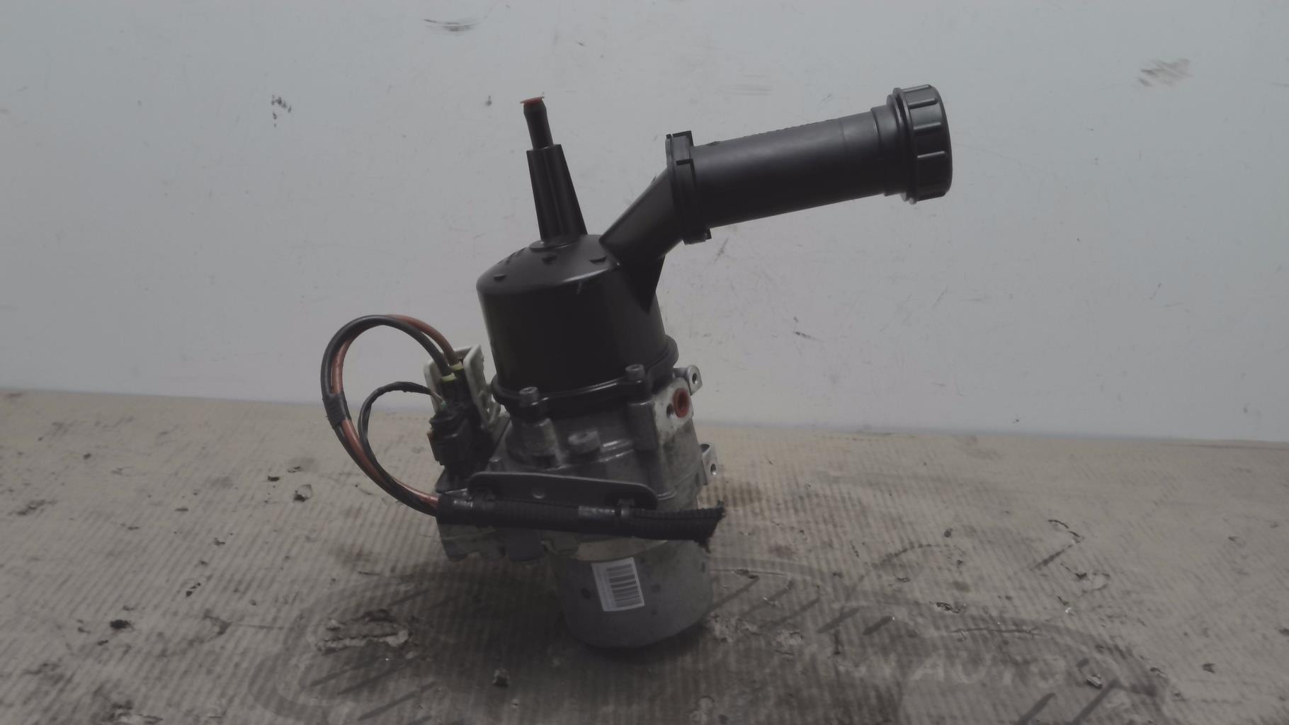 Pompe de direction CITROEN C4 2 PHASE 2 Essence - 1