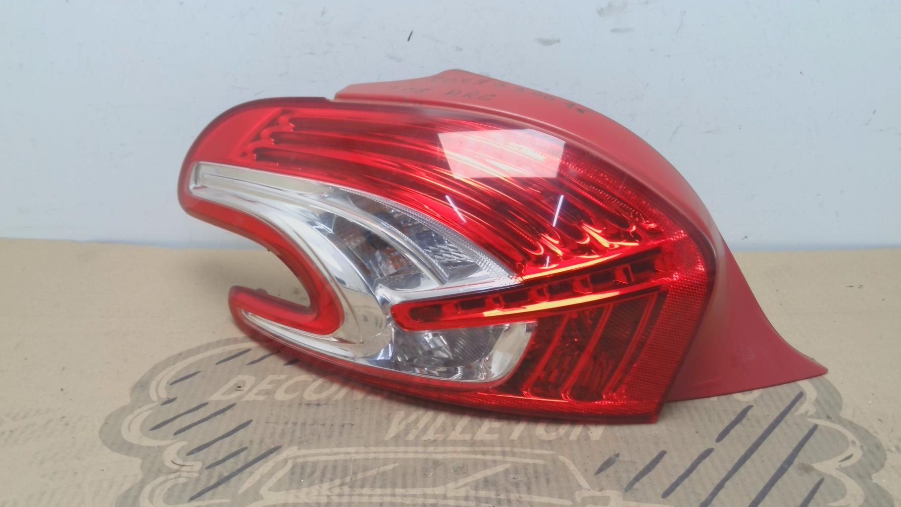 Fanale posteriore principale sinistro (luci) PEUGEOT 208 1 PHASE 1  - 1