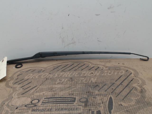 Braccio tergicristallo anteriore destro BMW X5 E53 Diésel - 1
