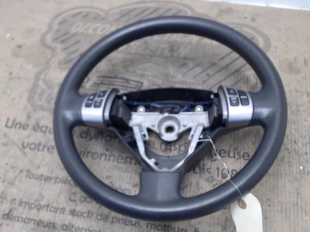 Volant SUZUKI SWIFT 3  - 1