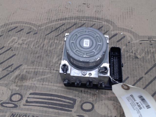 Blocco ABS (antibloccaggio freni) VOLKSWAGEN GOLF 7 PHASE 1 Diésel - 1