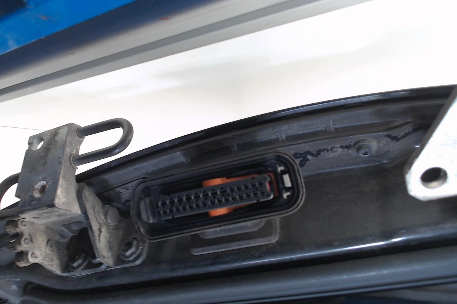 Portiera anteriore destra VOLKSWAGEN GOLF 5  - 1
