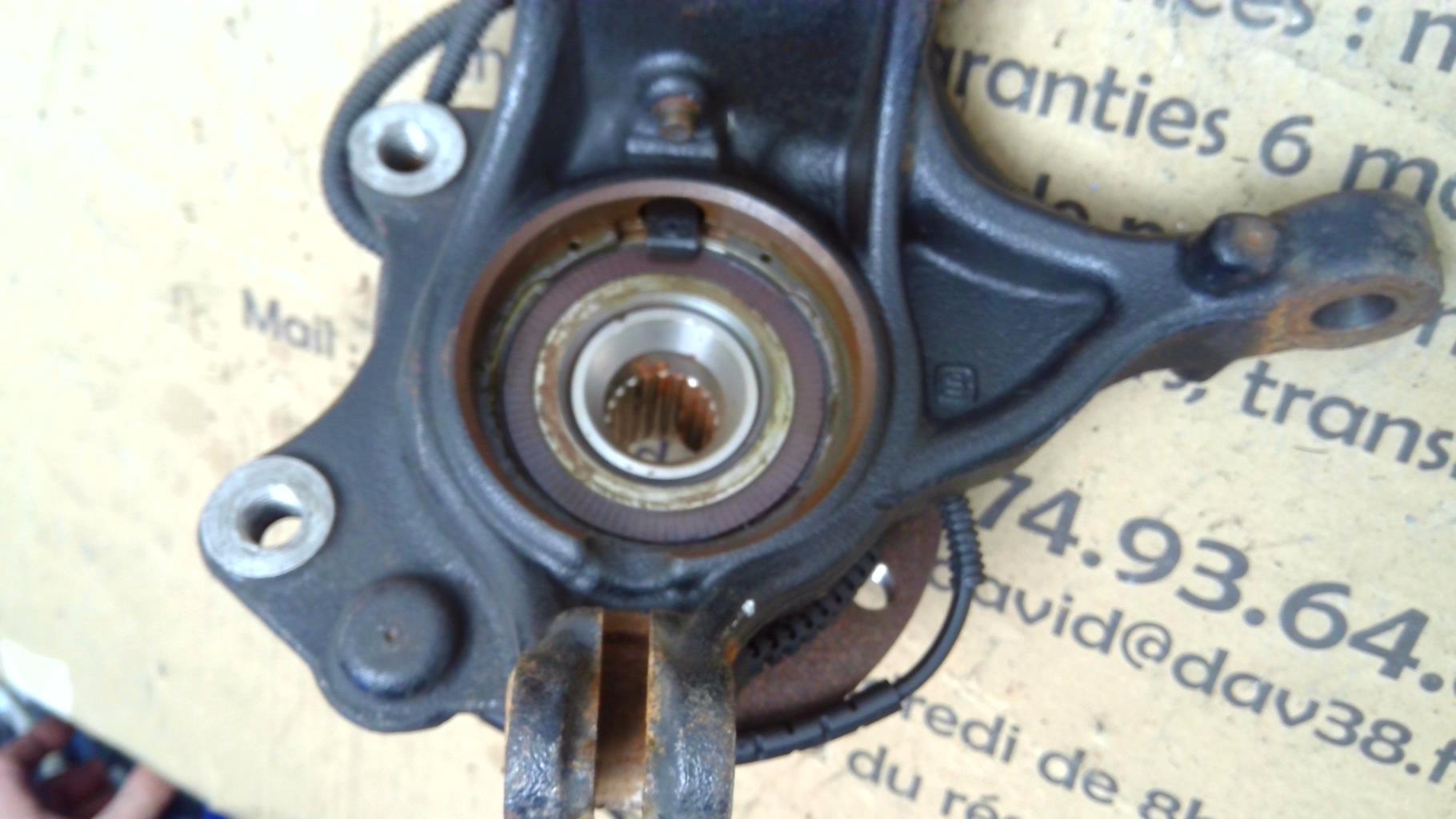 Fusee avant droit CITROEN C3 3 PHASE 2 Essence - 1