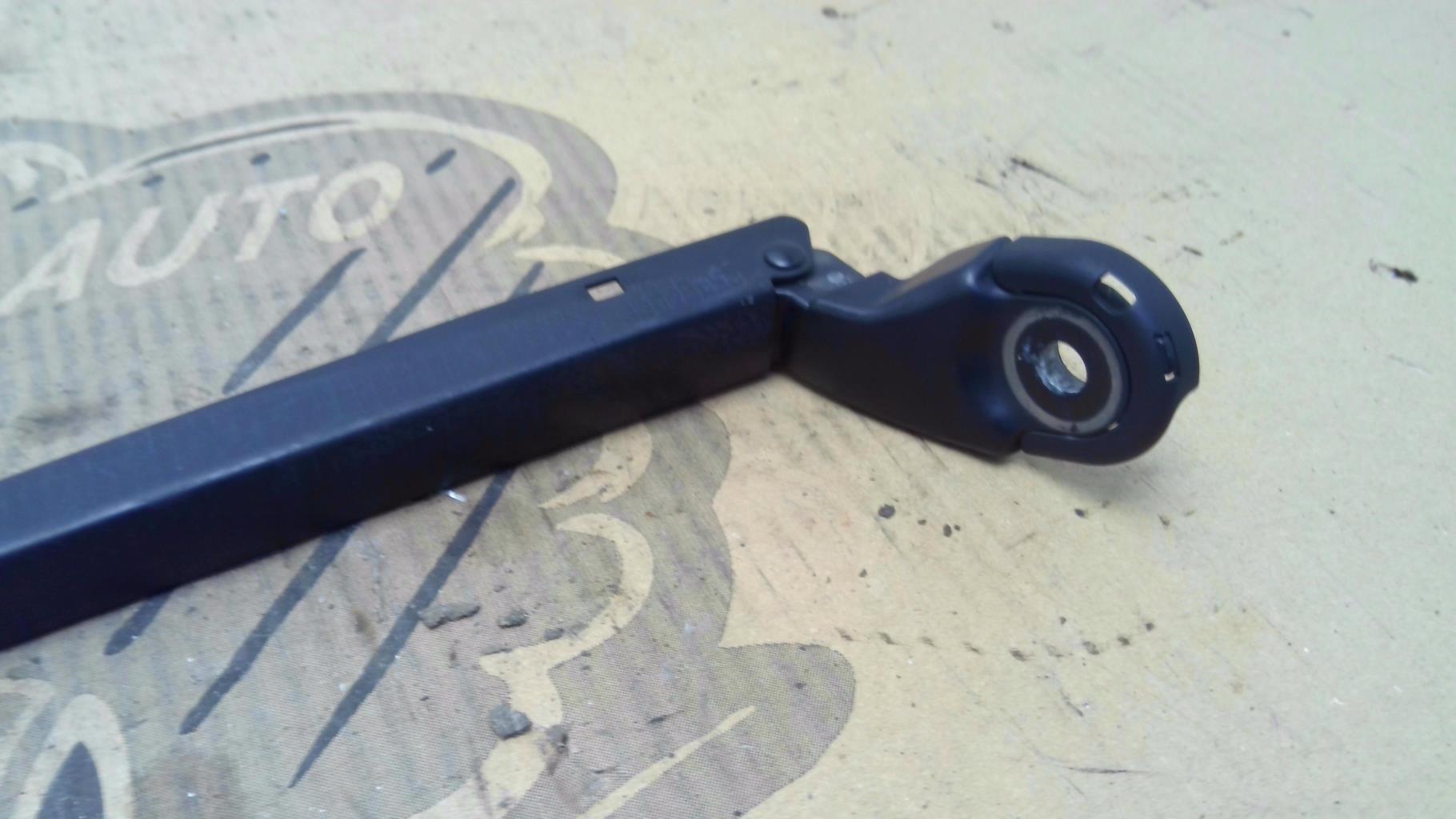 Braccio tergicristallo anteriore destro CITROEN C4 CACTUS Gasolina - 1