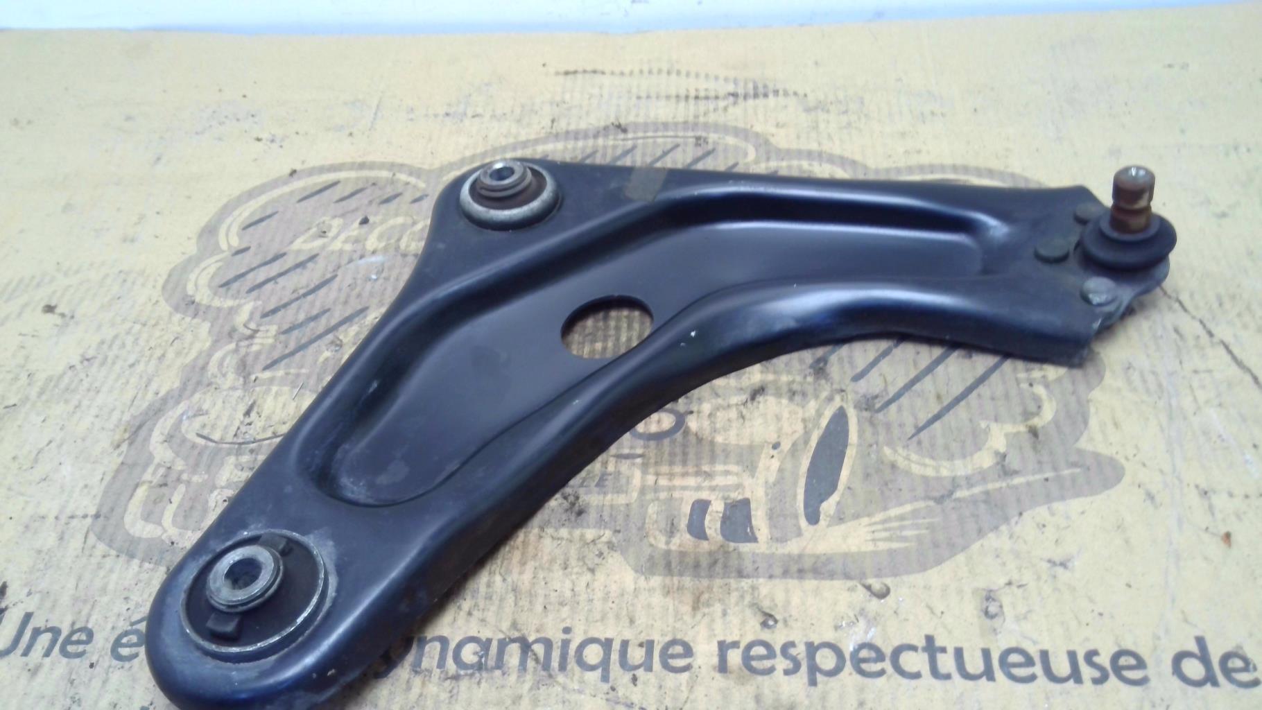 Triangle avant droit CITROEN C3 3 PHASE 1 Essence - 1