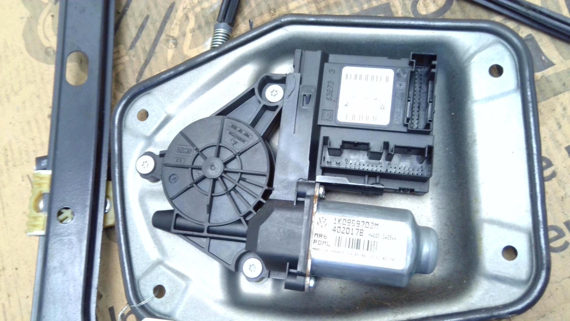 Alzacristalli elettrico anteriore destro VOLKSWAGEN GOLF 5  - 1