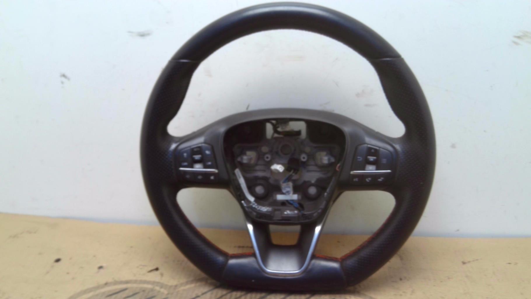 Volant FORD FOCUS 4 PHASE 1 Essence - 1