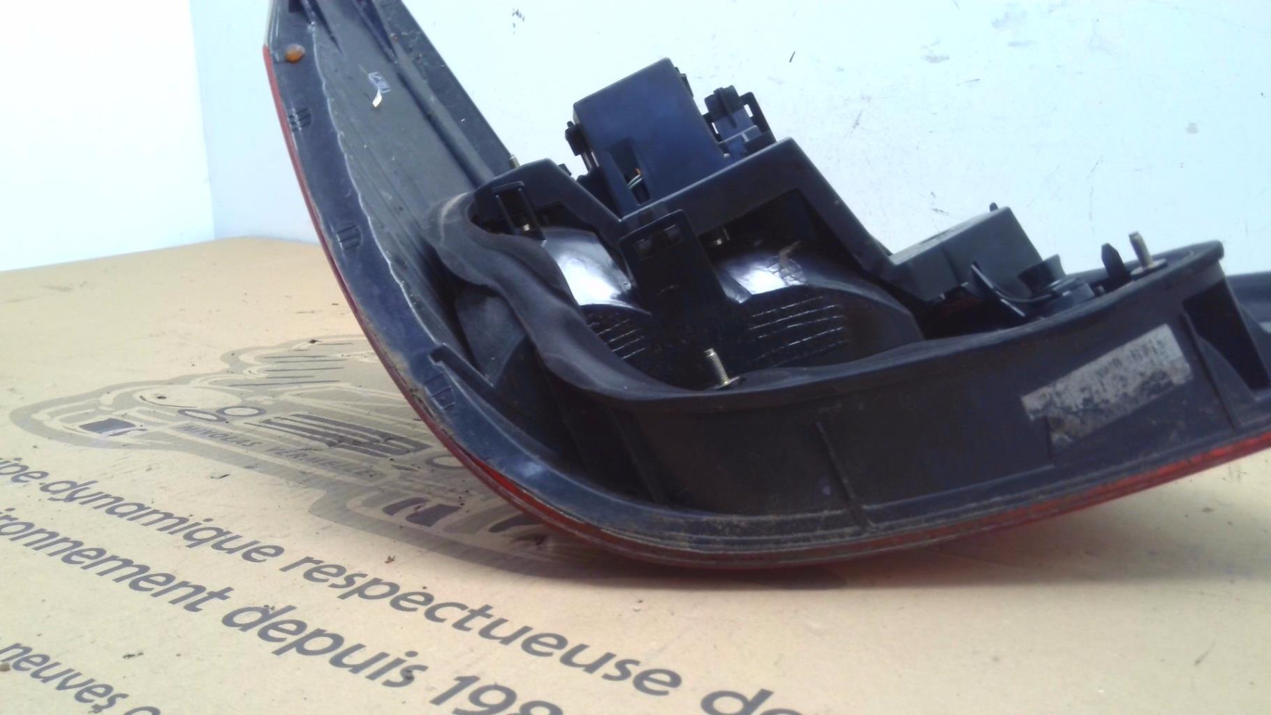 Fanale posteriore principale destro (luci) BMW SERIE 5 E60 PHASE 1 Diésel - 1