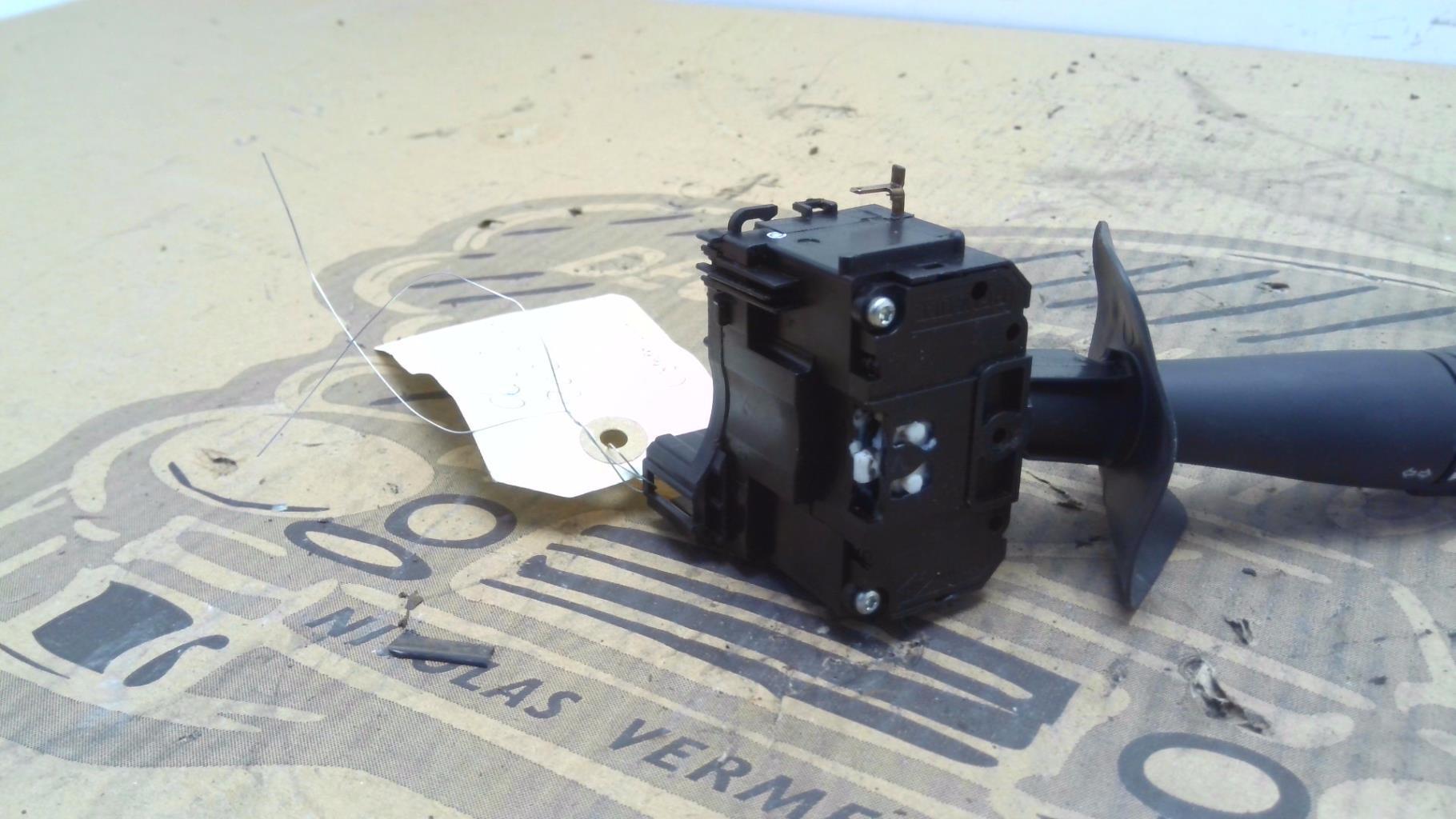 Commodo phare RENAULT CLIO 2 CAMPUS PHASE 2  - 1