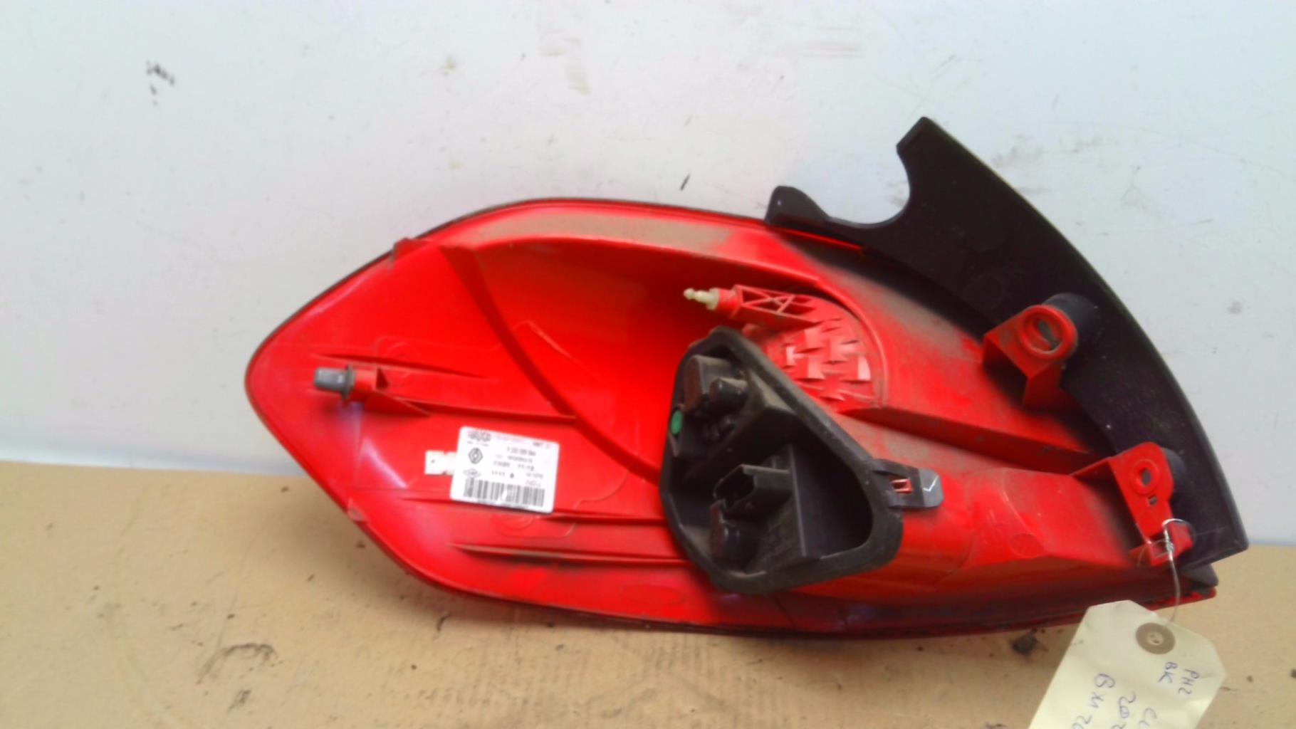 Fanale posteriore principale destro (luci) RENAULT CLIO 3 PHASE 2 BREAK Gasolina - 1