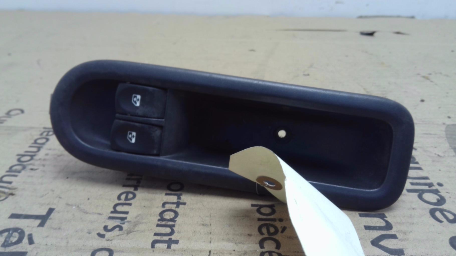 Interruttore lavacristalli anteriore sinistro RENAULT TWINGO 2 PHASE 2 Gasolina - 1