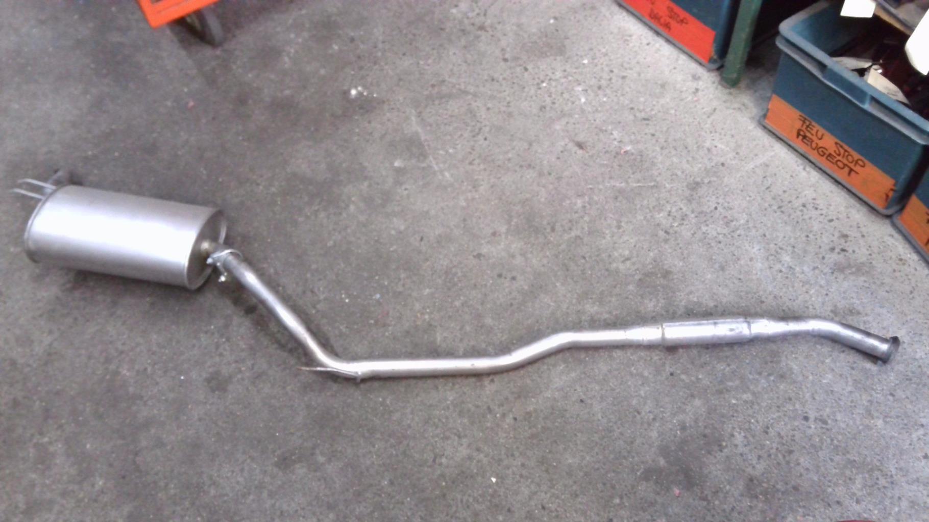 Silencieux intermediaire (echappement) RENAULT TWINGO 1 PHASE 2  - 1