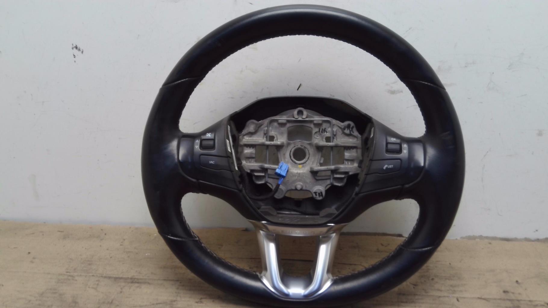 Volant PEUGEOT 2008 1 PHASE 1 Essence - 1