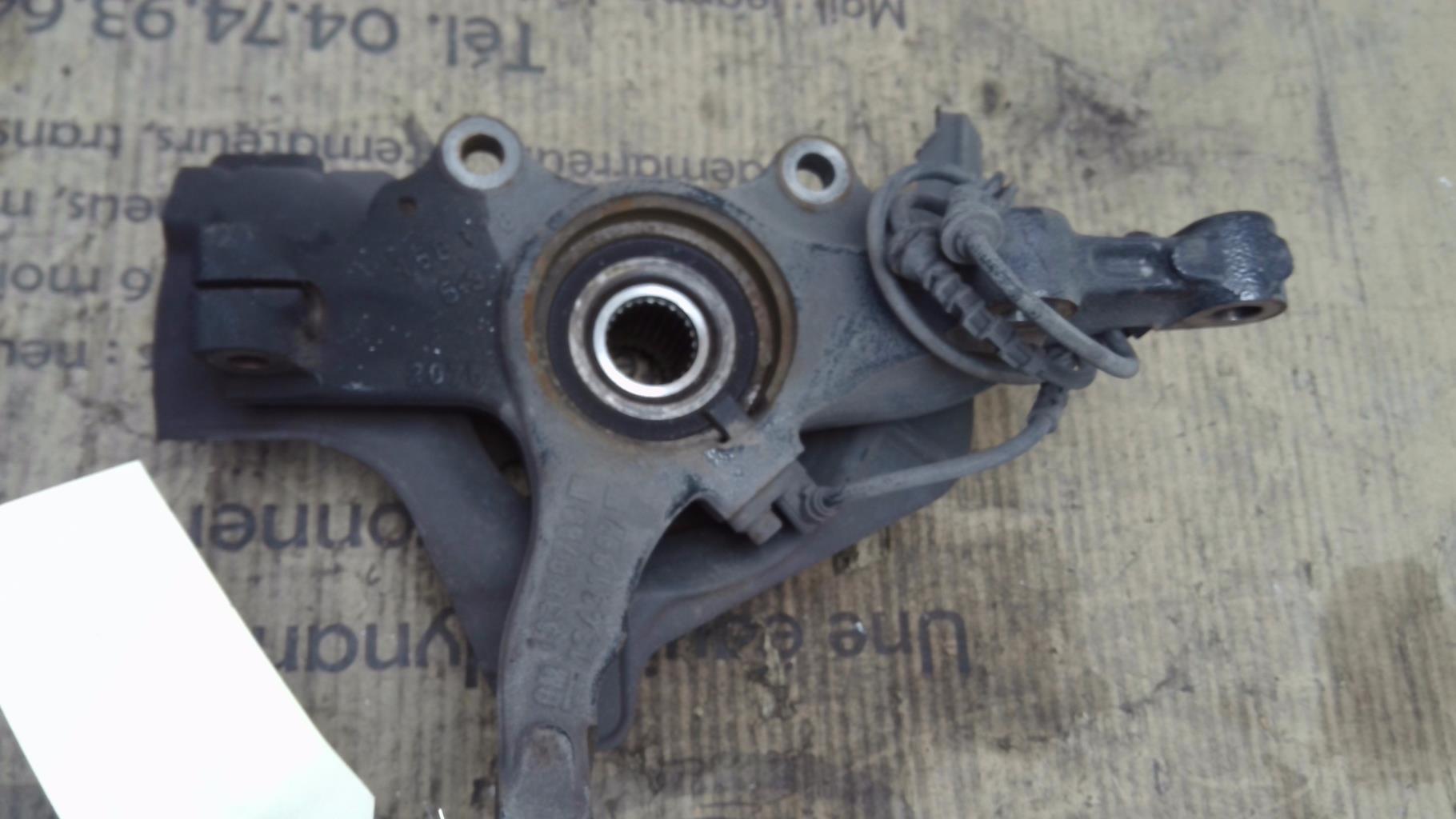 Fusee avant droit OPEL CORSA E Diesel - 1