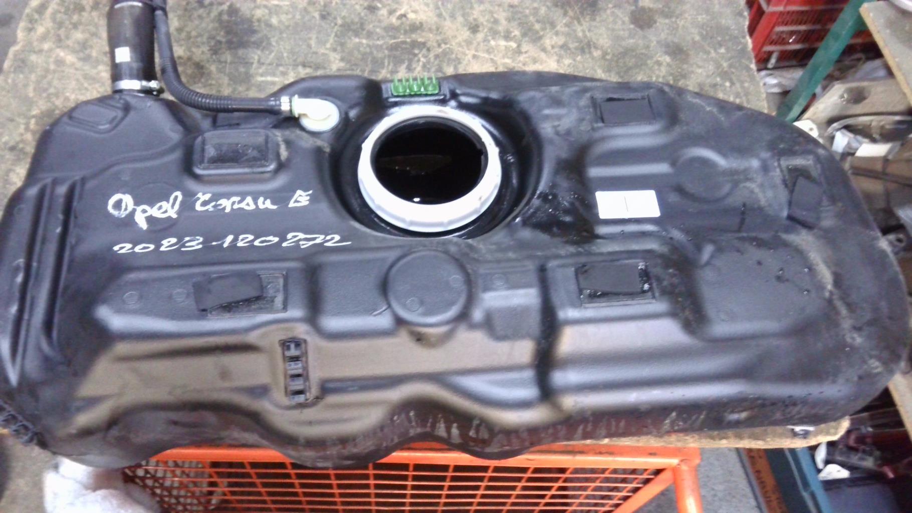 Reservoir essence OPEL CORSA E Diesel - 1