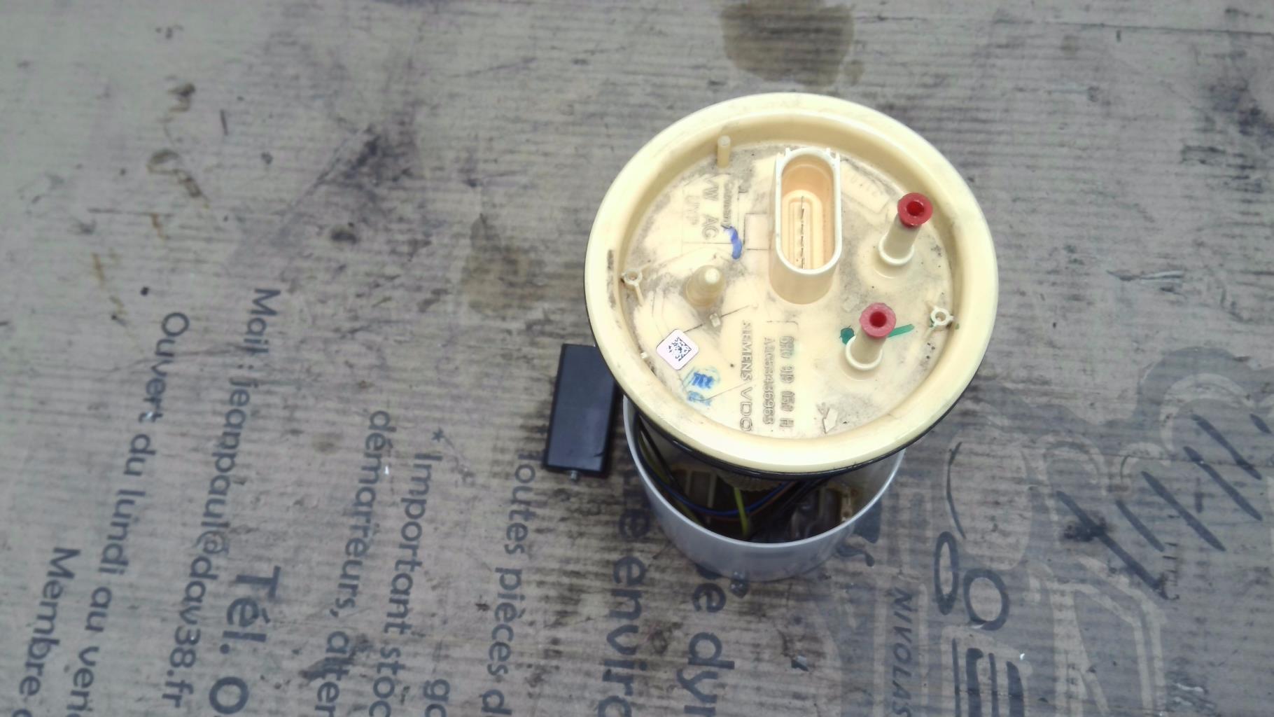 Pompe à carburant VOLKSWAGEN POLO 5 PHASE 1 Diesel - 1