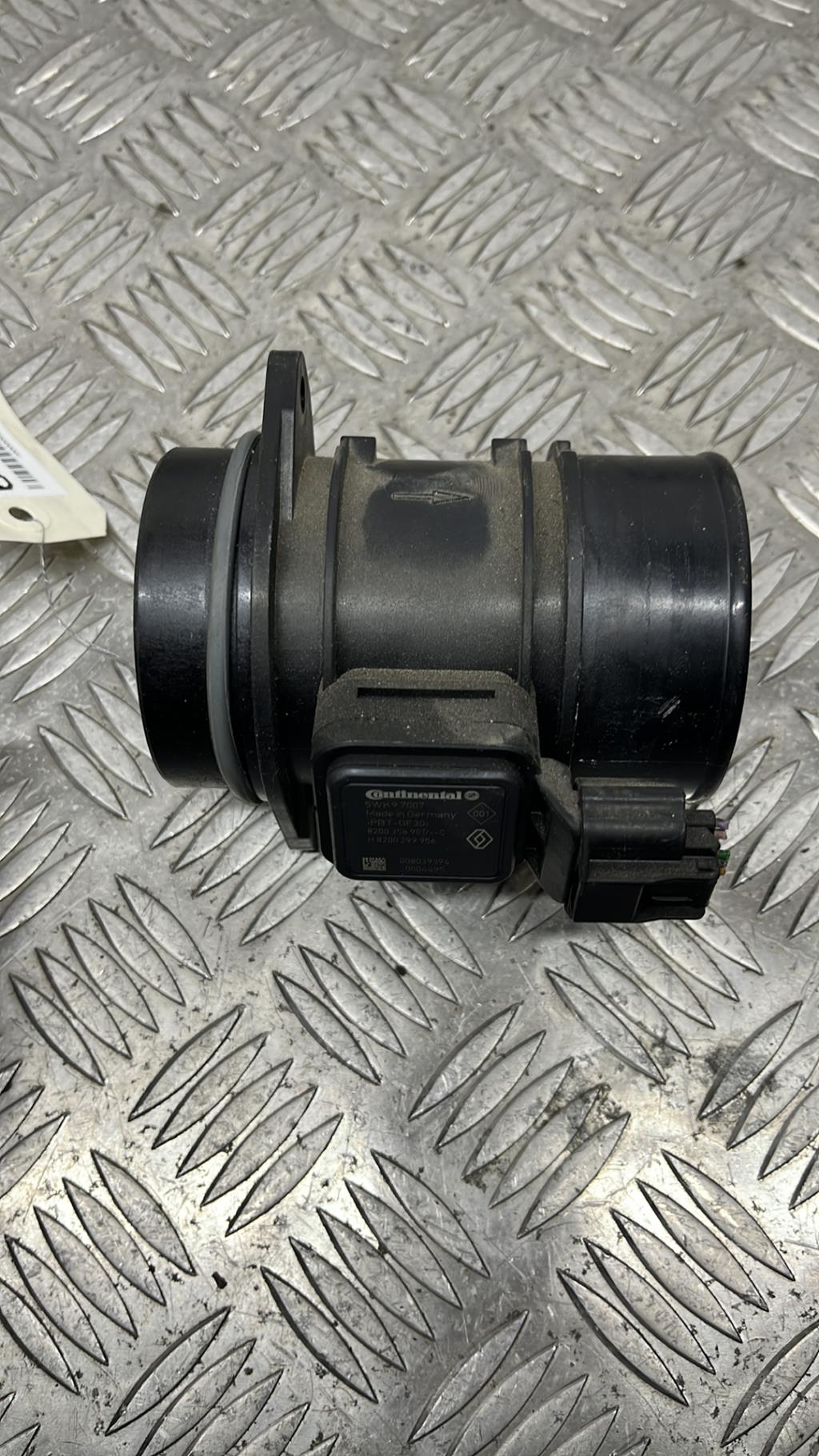 Debitmetre RENAULT CLIO 3 PHASE 2 BREAK Diesel - 1