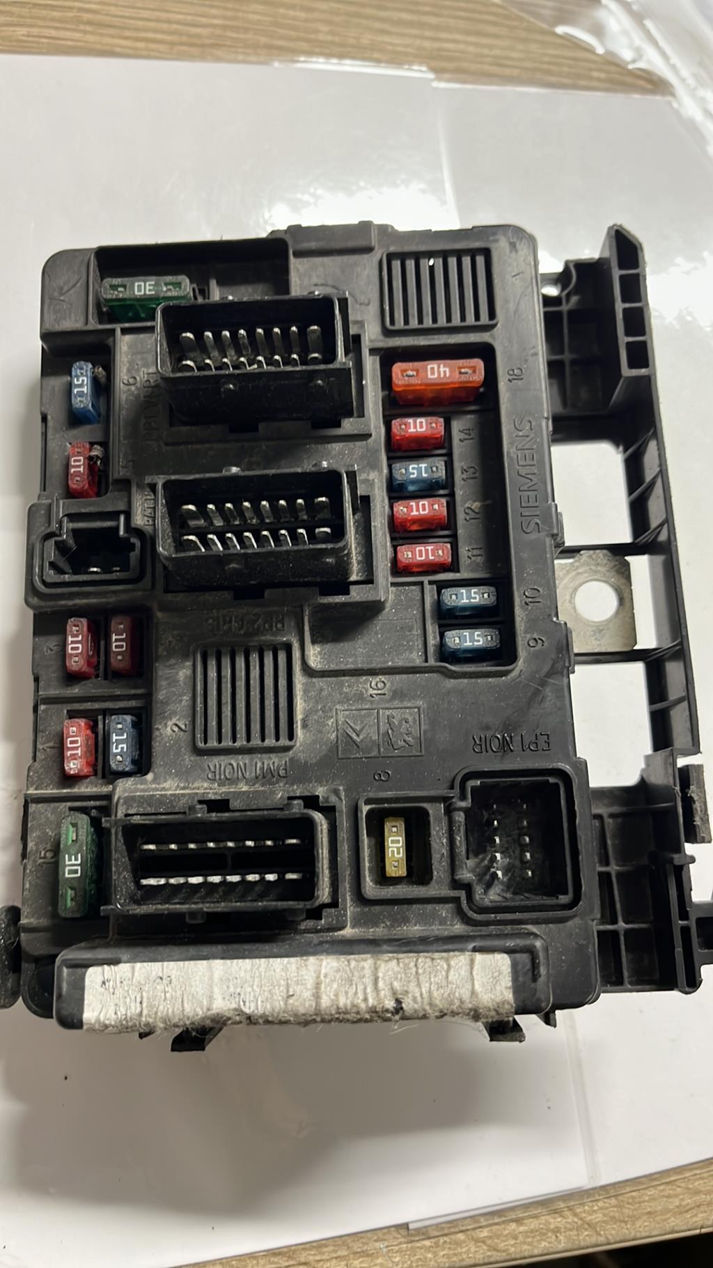 Boitier servitude moteur (BSM) CITROEN   - 1
