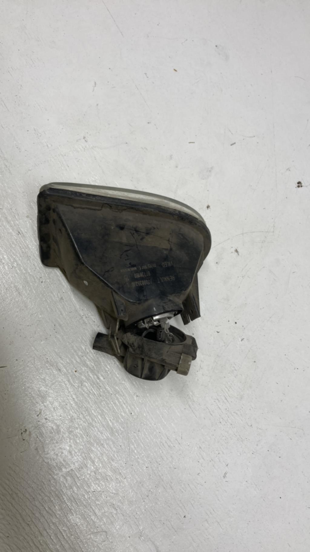 Anti brouillard droit (feux) RENAULT R19  - 1