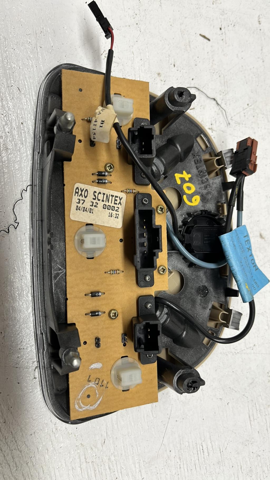Eclairage de plafonnier PEUGEOT 607  - 1