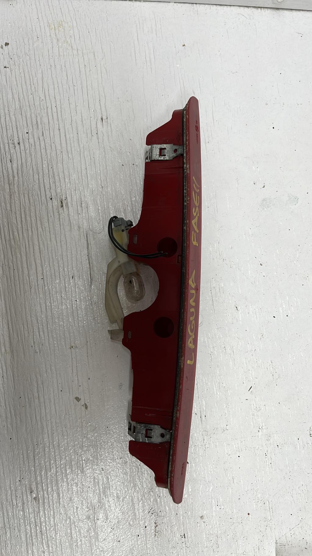 Feu arriere stop central RENAULT LAGUNA 2 PHASE 2 Diesel - 1