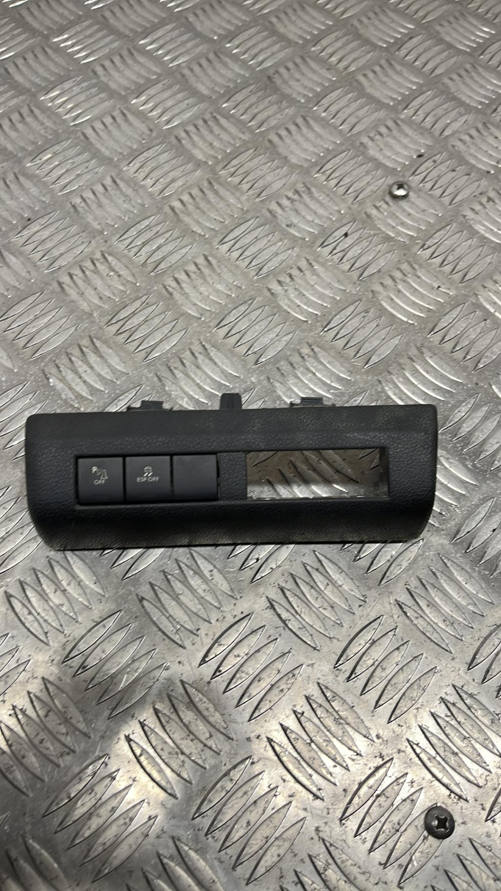 Bouton/Interrupteur TOYOTA YARIS 1 PHASE 1 Essence - 1