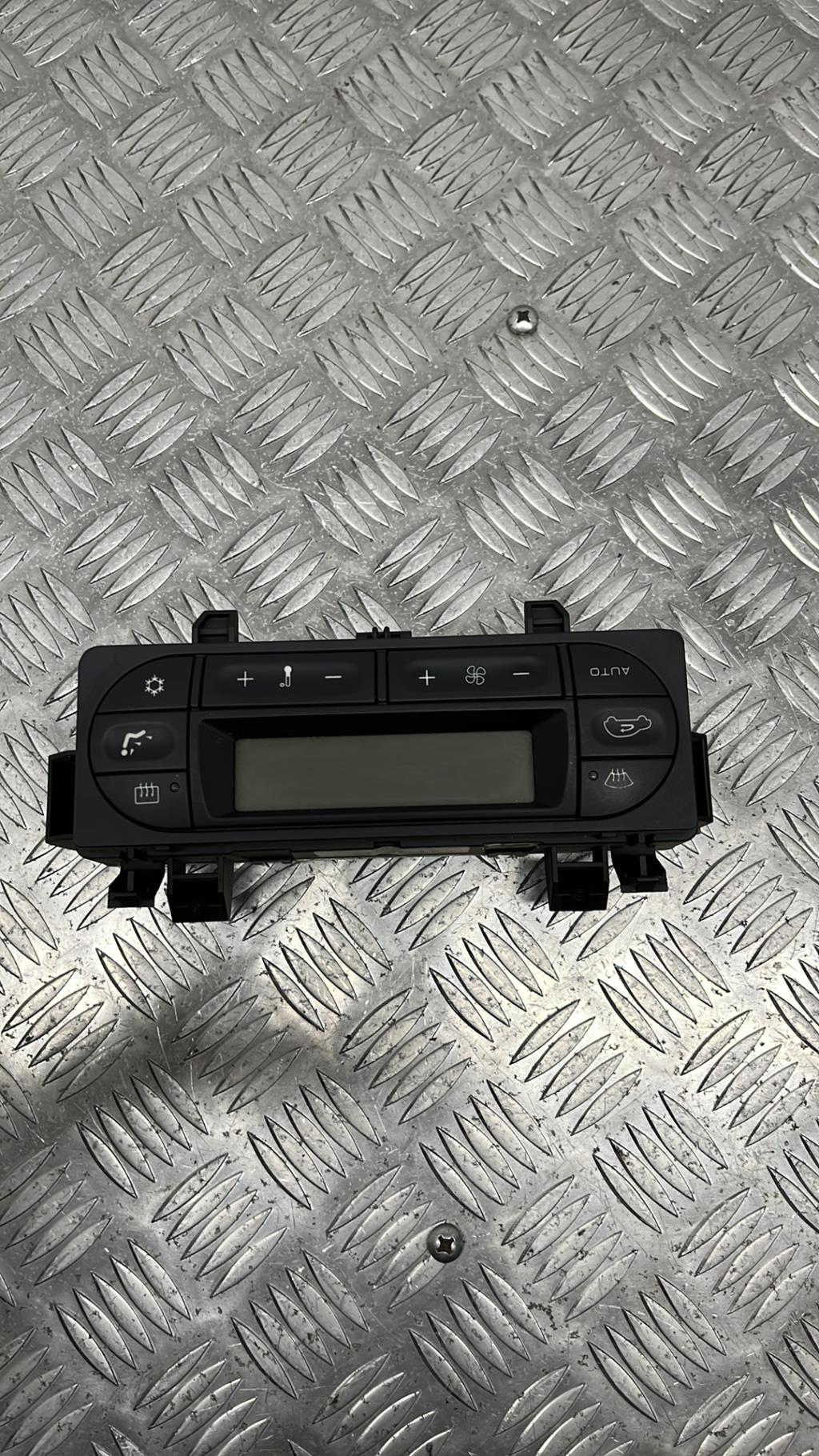 Commande chauffage CITROEN C3  - 1